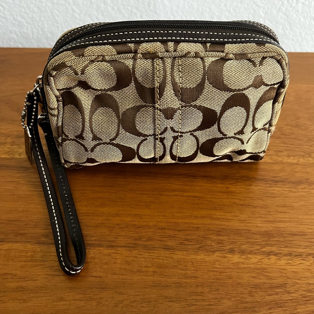 Vintage Coach Pouch Wristlet